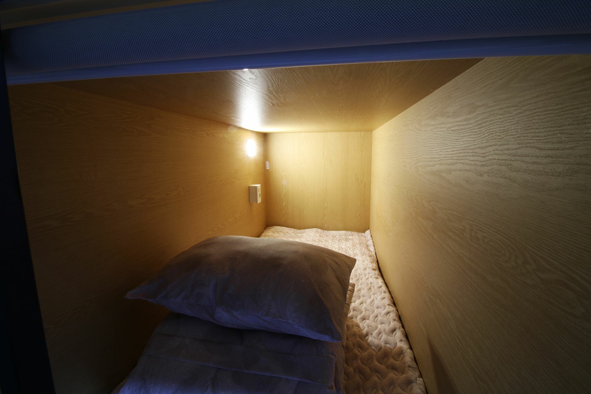 Hotel Mint House - Female Only à Busan Extérieur photo