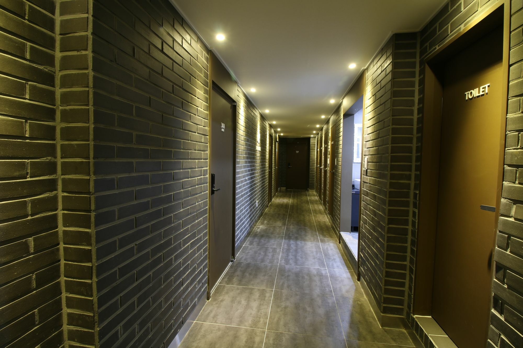 Hotel Mint House - Female Only à Busan Extérieur photo