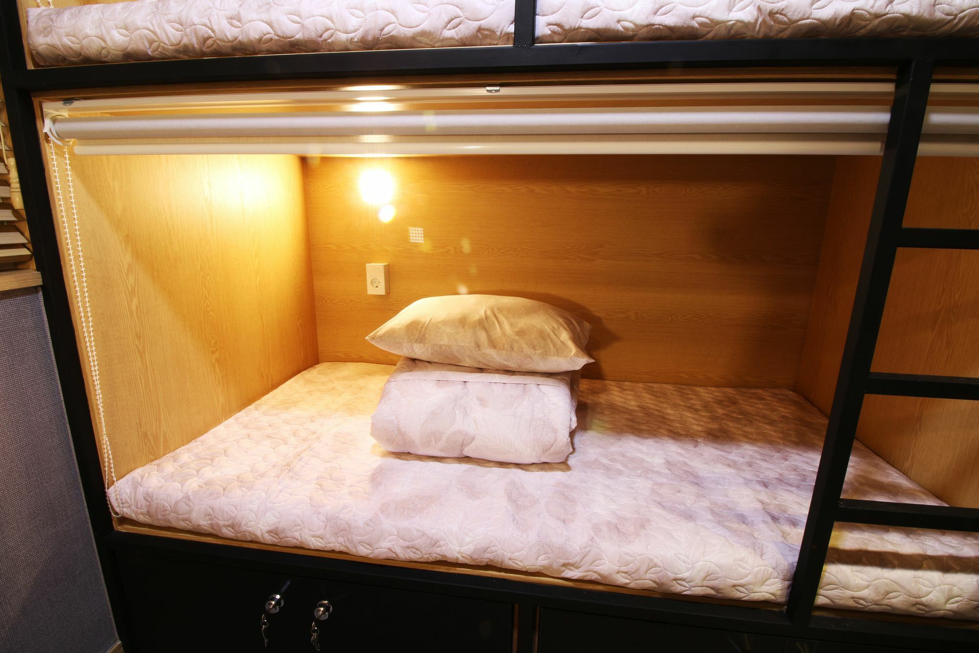 Hotel Mint House - Female Only à Busan Extérieur photo
