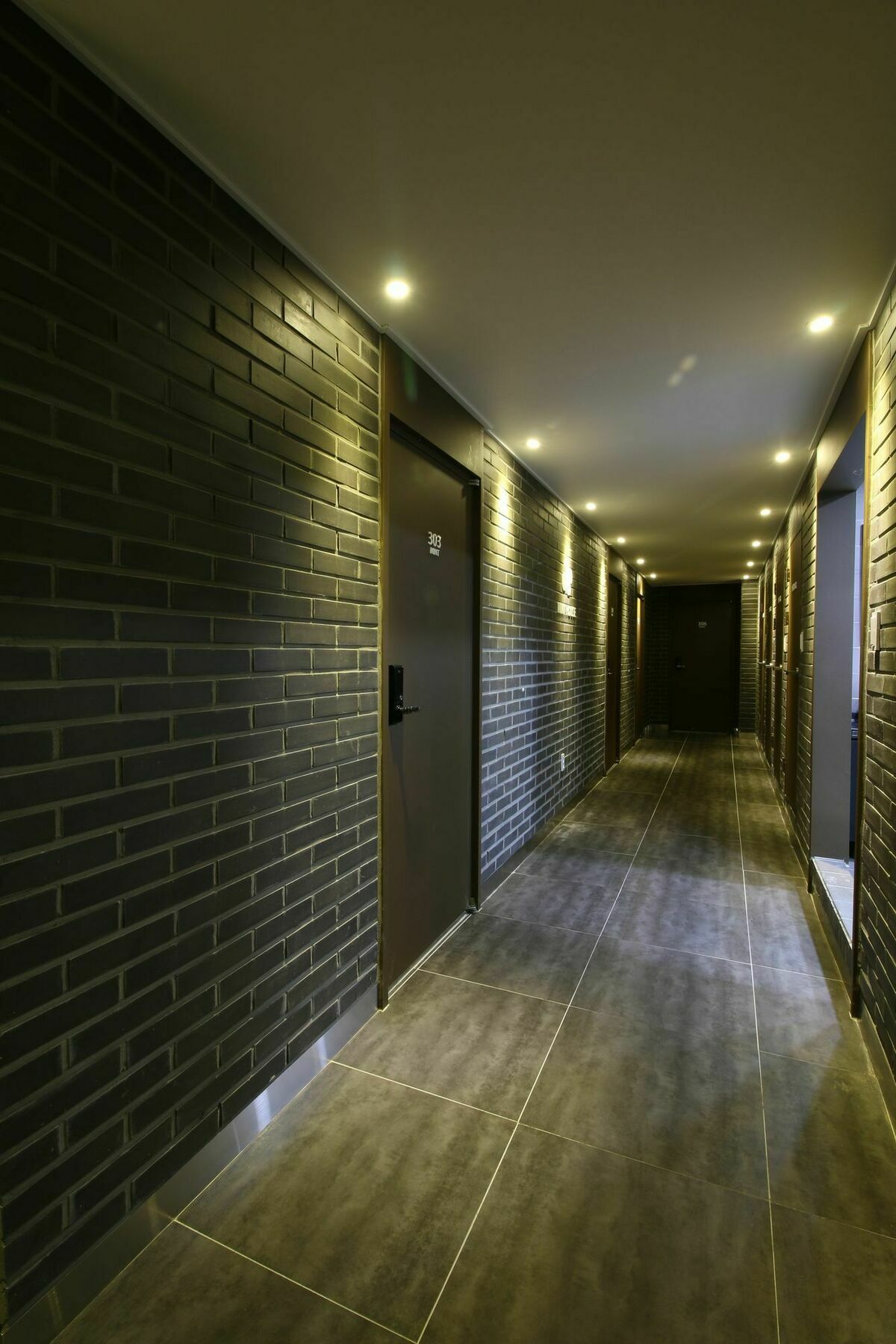 Hotel Mint House - Female Only à Busan Extérieur photo